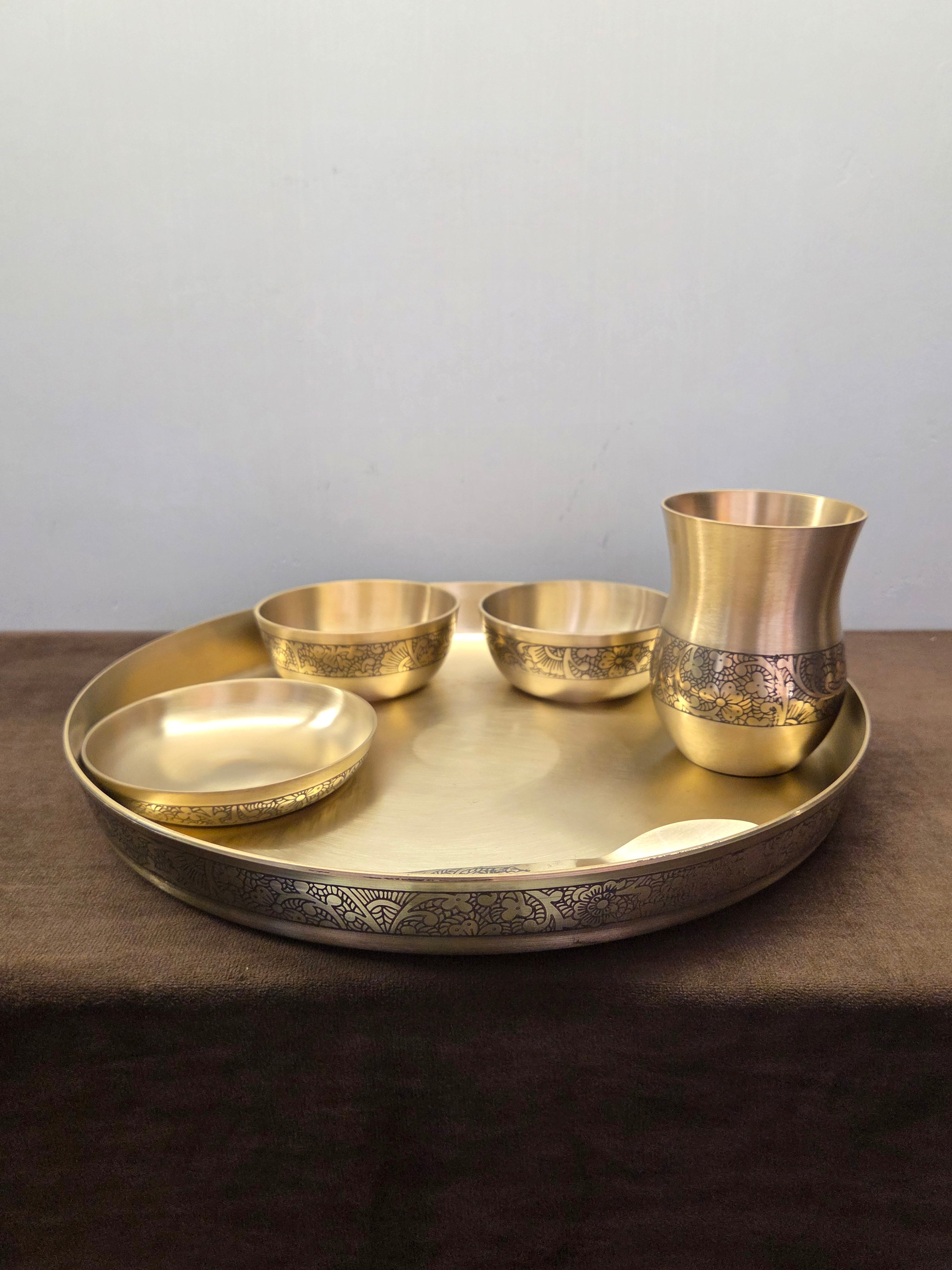 Kansa Thali Set D4